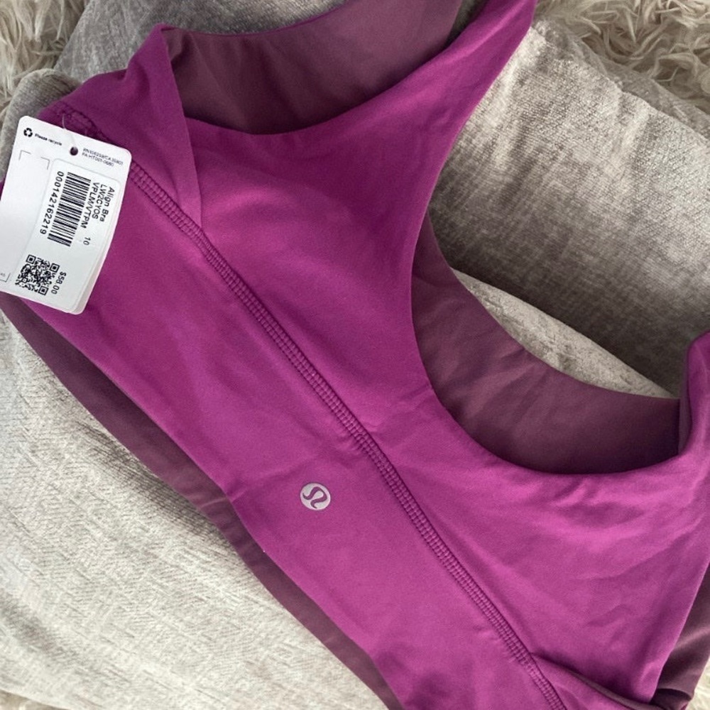 Lululemon aling reversible sport bra